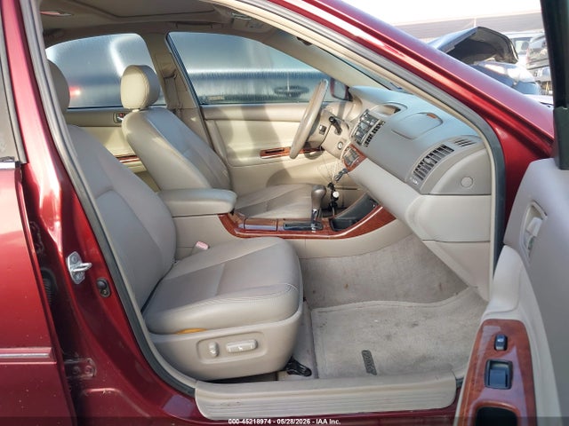 2004 Toyota Camry Xle V6 მანქანა იყიდება აუქციონზე, vin: 4T1BF32K14U067546, აუქციონის ნომერი: 45218974