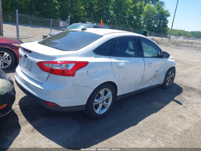 Продажа на аукционе авто 2014 Ford Focus Se, vin: 1FADP3F24EL403773, номер лота: 45218988