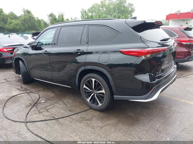 Продажа на аукционе авто 2022 Toyota Highlander Xse, vin: 5TDLZRBH4NS176905, номер лота: 45219008