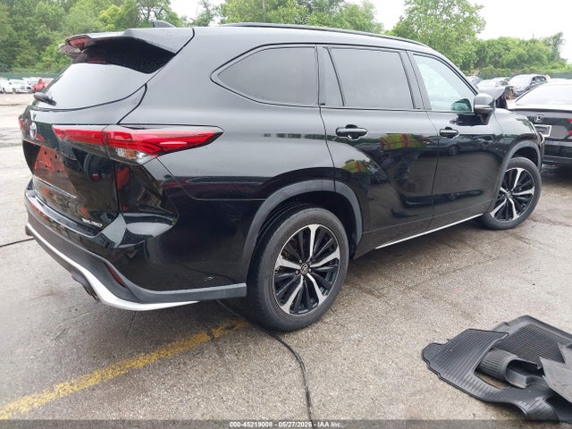 Продажа на аукционе авто 2022 Toyota Highlander Xse, vin: 5TDLZRBH4NS176905, номер лота: 45219008