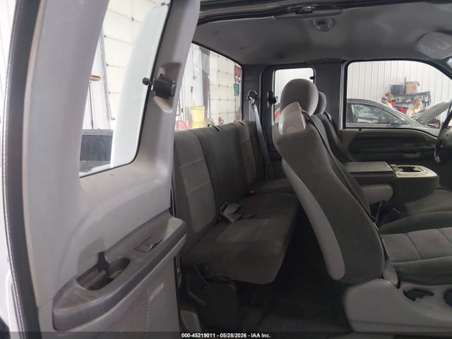 2002 Ford F-250 Lariat/xl/xlt მანქანა იყიდება აუქციონზე, vin: 1FTNX21S62EB25541, აუქციონის ნომერი: 45219011