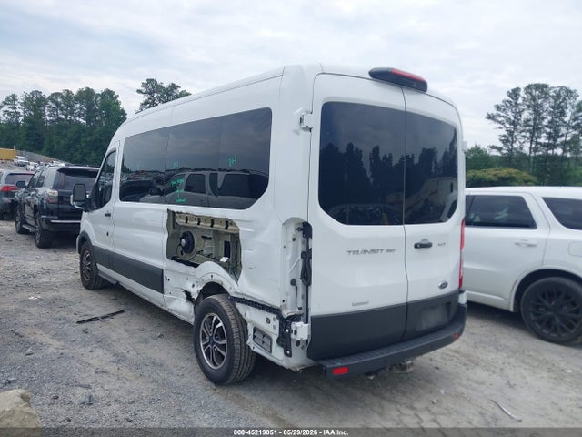 45219051 :رقم المزاد ، 1FBAX2CG2NKA79398 vin ، 2022 Ford Transit-350 Passenger Van Xlt مزاد بيع