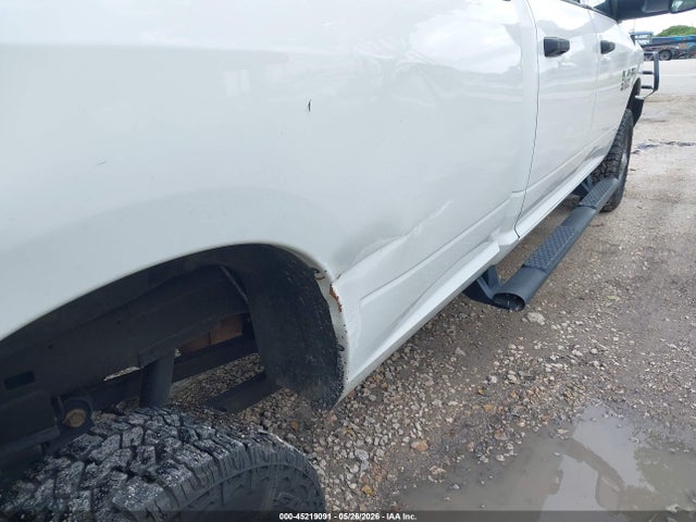 Продаж на аукціоні авто 2018 Ram 2500 Tradesman  4x4 8' Box, vin: 3C6UR5HJ4JG287915, номер лоту: 45219091