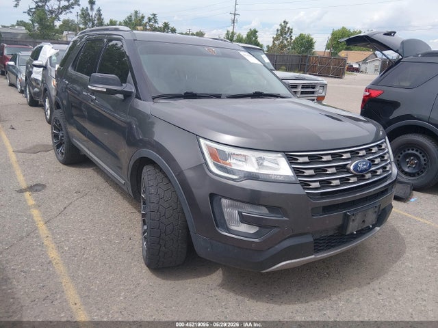 45219095 :رقم المزاد ، 1FM5K8D84HGD41009 vin ، 2017 Ford Explorer Xlt مزاد بيع