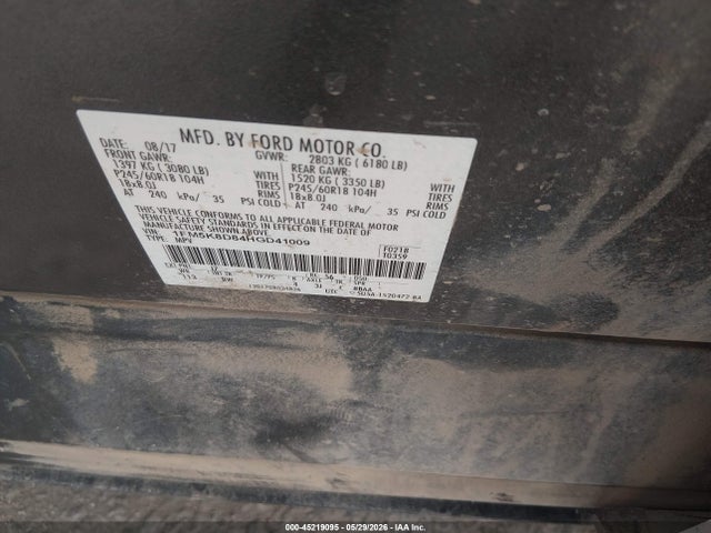 45219095 :رقم المزاد ، 1FM5K8D84HGD41009 vin ، 2017 Ford Explorer Xlt مزاد بيع