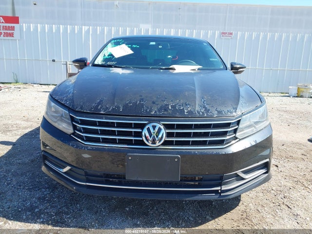 2016 Volkswagen Passat 1.8t S მანქანა იყიდება აუქციონზე, vin: 1VWAT7A38GC050471, აუქციონის ნომერი: 45219107