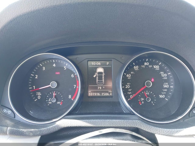 2016 Volkswagen Passat 1.8t S მანქანა იყიდება აუქციონზე, vin: 1VWAT7A38GC050471, აუქციონის ნომერი: 45219107