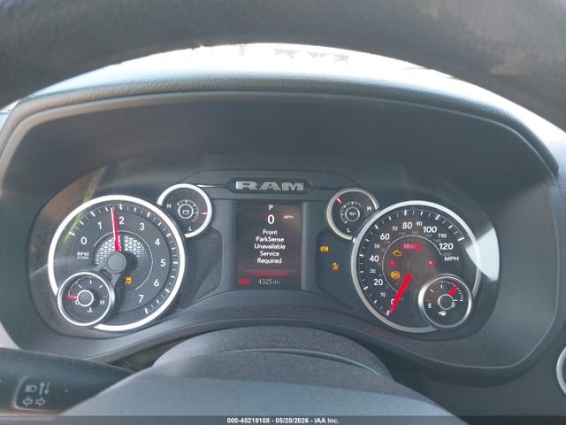 2025 Ram 1500 Tradesman  4x4 6'4 Box მანქანა იყიდება აუქციონზე, vin: 1C6RRFCG6SN754493, აუქციონის ნომერი: 45219108
