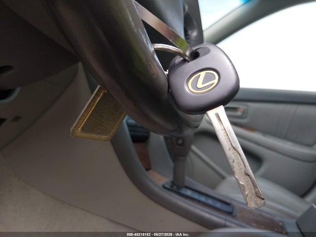 45219182 :رقم المزاد ، JT8BF28G5X5059142 vin ، 1999 Lexus Es 300 مزاد بيع