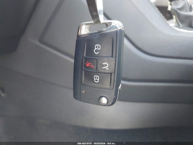 Продаж на аукціоні авто 2021 Volkswagen Tiguan 2.0t Se/2.0t Se R-line Black/2.0t Sel, vin: 3VV2B7AX6MM025934, номер лоту: 45219187