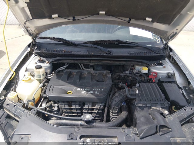 Auction sale of the 2012 Chrysler 200 Touring, vin: 1C3CCBBB2CN330877, lot number: 45219192