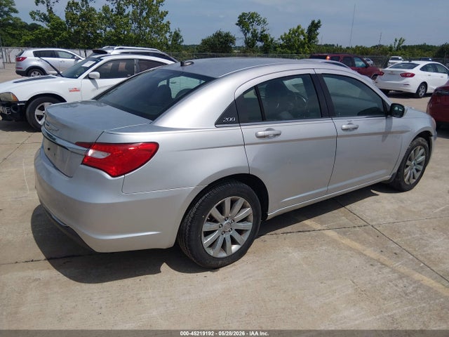 Auction sale of the 2012 Chrysler 200 Touring, vin: 1C3CCBBB2CN330877, lot number: 45219192