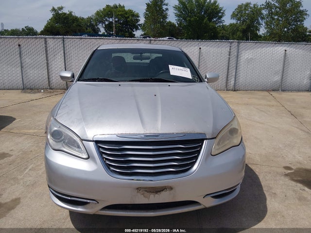 Auction sale of the 2012 Chrysler 200 Touring, vin: 1C3CCBBB2CN330877, lot number: 45219192
