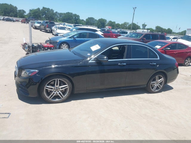 Продаж на аукціоні авто 2018 Mercedes-benz E 300, vin: WDDZF4JB2JA308723, номер лоту: 45219193