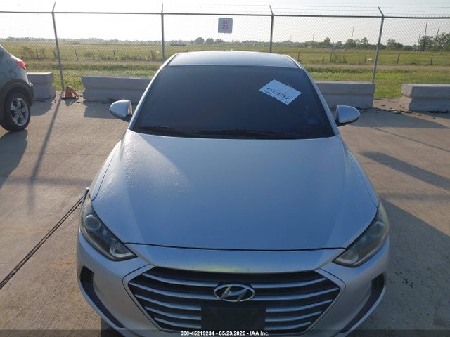 5NPD84LF6JH331171 Hyundai ELANTRA SEL