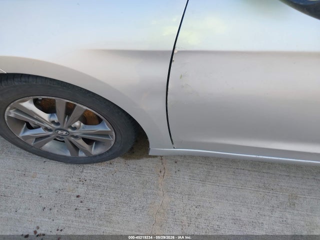 5NPD84LF6JH331171 Hyundai ELANTRA SEL