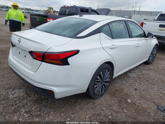 1N4BL4DV6TN306467 Nissan Altima Sv Fwd