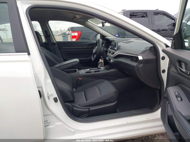 1N4BL4DV6TN306467 Nissan Altima Sv Fwd