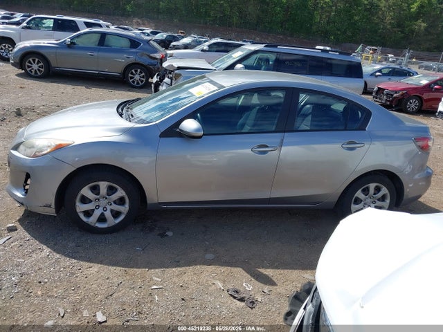 45219238 :رقم المزاد ، JM1BL1TG9D1848893 vin ، 2013 Mazda Mazda3 I Sv مزاد بيع