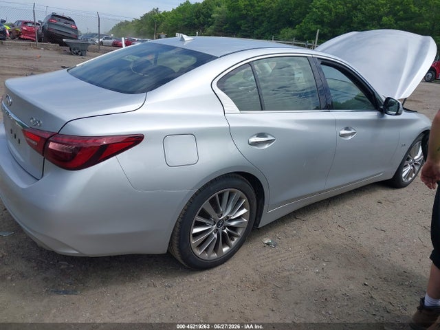 Продажа на аукционе авто 2018 Infiniti Q50 3.0t Luxe, vin: JN1EV7AR4JM445142, номер лота: 45219263
