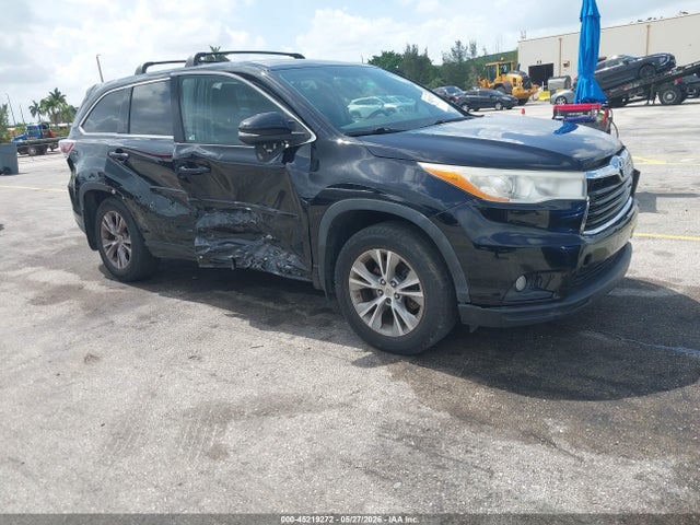 45219272 :رقم المزاد ، 5TDBKRFH7ES010307 vin ، 2014 Toyota Highlander Le Plus V6 مزاد بيع