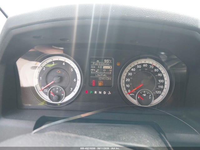45219289 :رقم المزاد ، 3C6JR6AP6DG572675 vin ، 2013 Ram 1500 Tradesman مزاد بيع