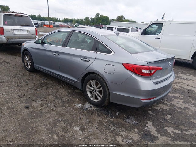 2016 Hyundai Sonata Se მანქანა იყიდება აუქციონზე, vin: 5NPE24AF1GH362488, აუქციონის ნომერი: 45219309