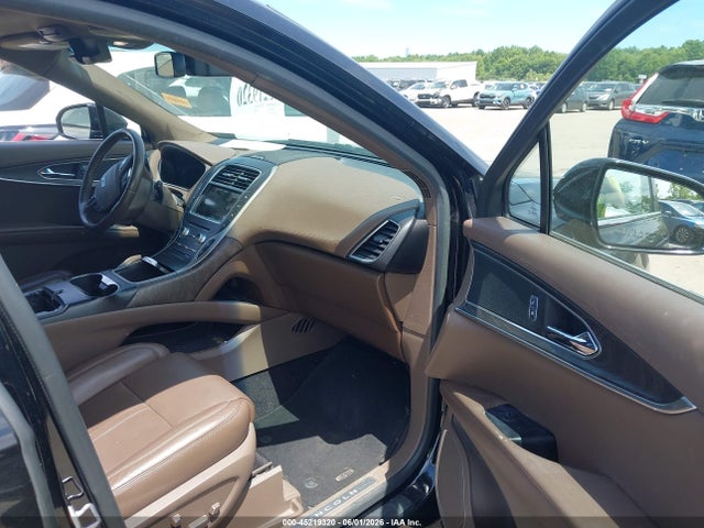 Продажа на аукционе авто 2017 Lincoln Mkx Reserve, vin: 2LMPJ8LR3HBL16586, номер лота: 45219320