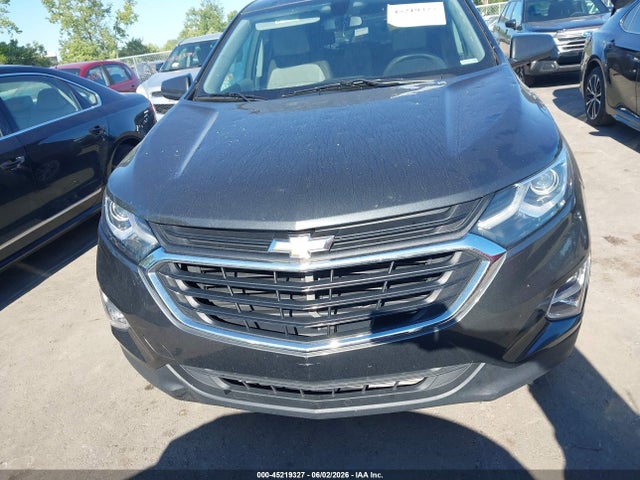 Продажа на аукционе авто 2018 Chevrolet Equinox Lt, vin: 2GNAXJEV3J6210828, номер лота: 45219327