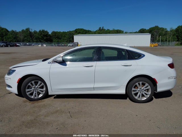Chrysler 200 Limited Platinum 2017 1C3CCCAB3HN502915 Image 14