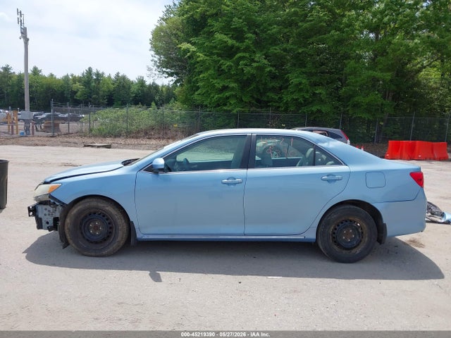 2013 Toyota Camry Le მანქანა იყიდება აუქციონზე, vin: 4T1BF1FK6DU644795, აუქციონის ნომერი: 45219390