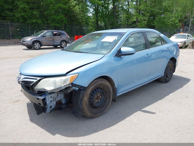 2013 Toyota Camry Le მანქანა იყიდება აუქციონზე, vin: 4T1BF1FK6DU644795, აუქციონის ნომერი: 45219390