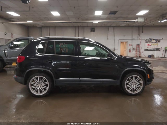 45219428 :رقم المزاد ، WVGAV7AX4GW551237 vin ، 2016 Volkswagen Tiguan Sel مزاد بيع