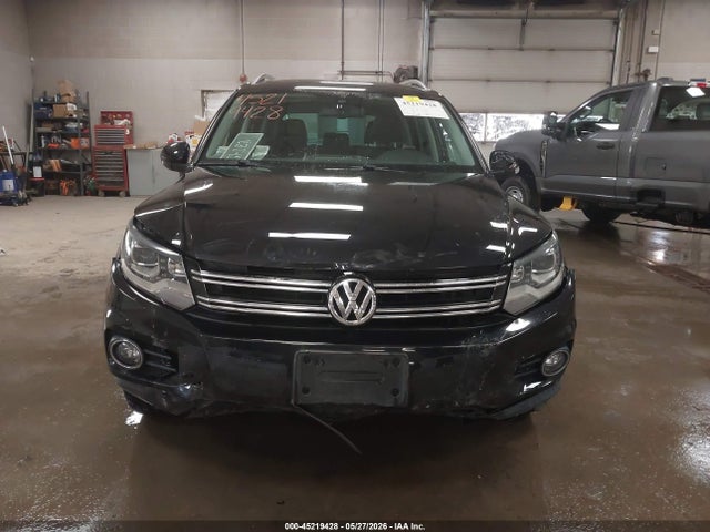 45219428 :رقم المزاد ، WVGAV7AX4GW551237 vin ، 2016 Volkswagen Tiguan Sel مزاد بيع