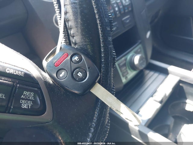 2011 Honda Pilot Touring მანქანა იყიდება აუქციონზე, vin: 5FNYF4H98BB071849, აუქციონის ნომერი: 45219431