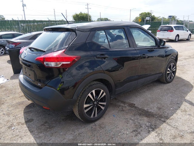 Nissan KICKS SV 2019 3N1CP5CU5KL524516 Image 4