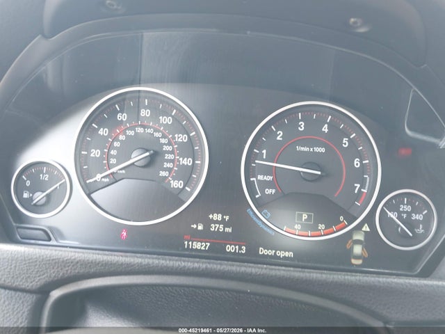 45219461 :رقم المزاد ، WBA8B3G50JNV00984 vin ، 2018 Bmw 340i مزاد بيع