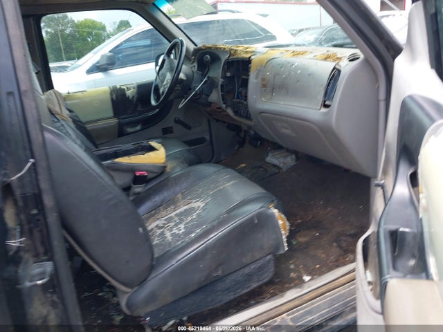 Aukcja sprzedaży 2000 Mazda B3000 Se/tl, vin: 4F4YR16V9YTM09679, numer aukcji: 45219464
