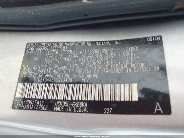 Продаж на аукціоні авто 2005 Toyota Sequoia Sr5 V8, vin: 5TDZT34A55S243438, номер лоту: 45219503