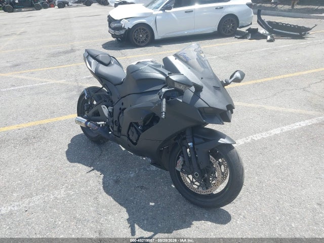 Kawasaki Zx1002 L 2025 JKBZXVL12SA018748 main image