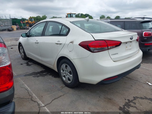 Продажа на аукционе авто 2017 Kia Forte Lx, vin: 3KPFK4A73HE101379, номер лота: 45219510