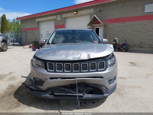 2017 Jeep New Compass Latitude 4x4 მანქანა იყიდება აუქციონზე, vin: 3C4NJDBB6HT665072, აუქციონის ნომერი: 45219553