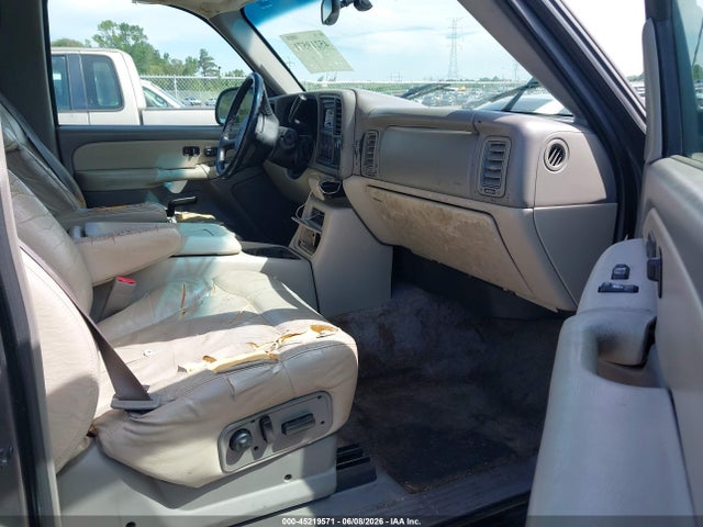 45219571 :رقم المزاد ، 1GNEC13Z52J281309 vin ، 2002 Chevrolet Tahoe Lt مزاد بيع