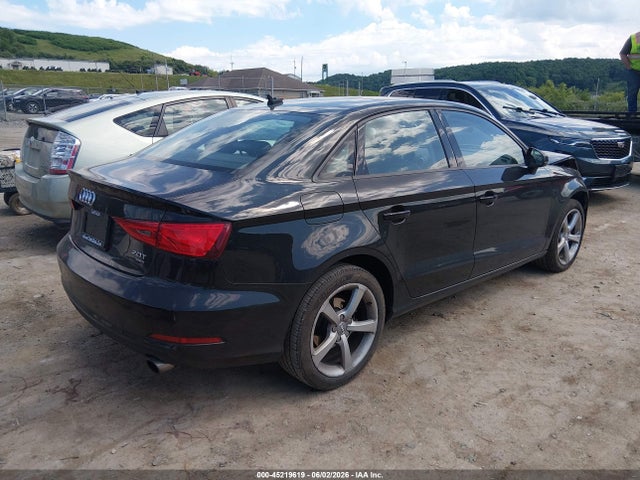 Продаж на аукціоні авто 2015 Audi A3 2.0t Premium, vin: WAUBFGFF0F1069444, номер лоту: 45219619