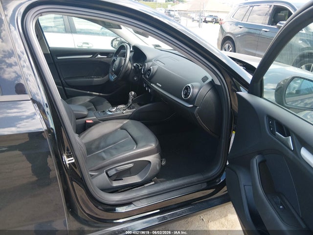 Продаж на аукціоні авто 2015 Audi A3 2.0t Premium, vin: WAUBFGFF0F1069444, номер лоту: 45219619