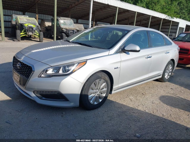 2016 Hyundai Sonata Hybrid Se მანქანა იყიდება აუქციონზე, vin: KMHE24L12GA025882, აუქციონის ნომერი: 45219640