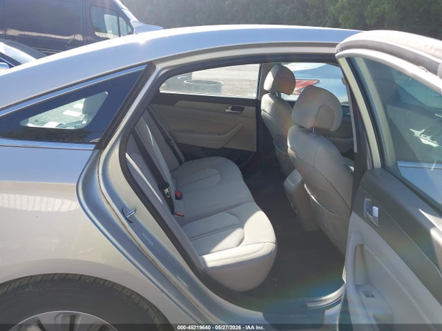 2016 Hyundai Sonata Hybrid Se მანქანა იყიდება აუქციონზე, vin: KMHE24L12GA025882, აუქციონის ნომერი: 45219640