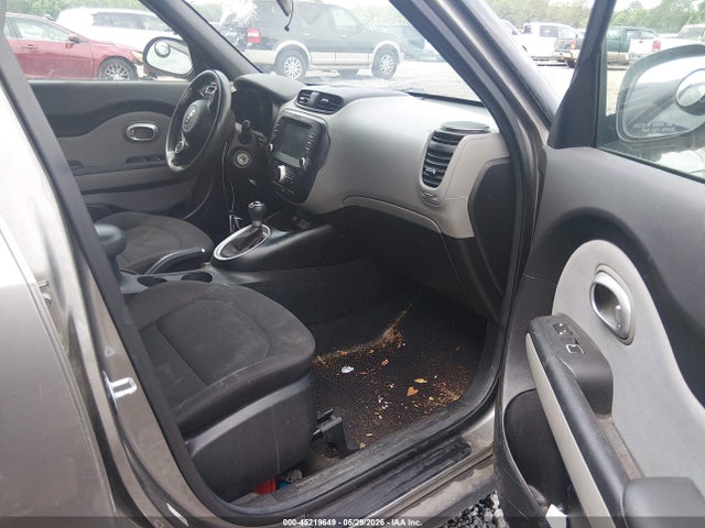 Продаж на аукціоні авто 2018 Kia Soul, vin: KNDJN2A20J7566881, номер лоту: 45219649