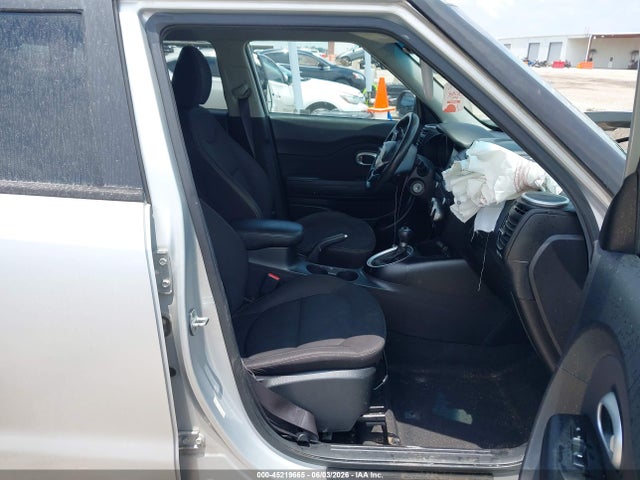 2015 Kia Soul მანქანა იყიდება აუქციონზე, vin: KNDJN2A20F7765985, აუქციონის ნომერი: 45219665