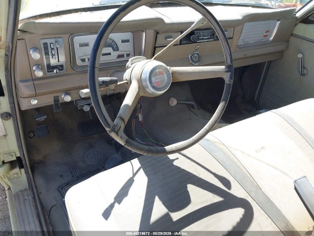 45219672 :رقم المزاد ، 1414019309843 vin ، 1970 Jeep Wagoneer مزاد بيع